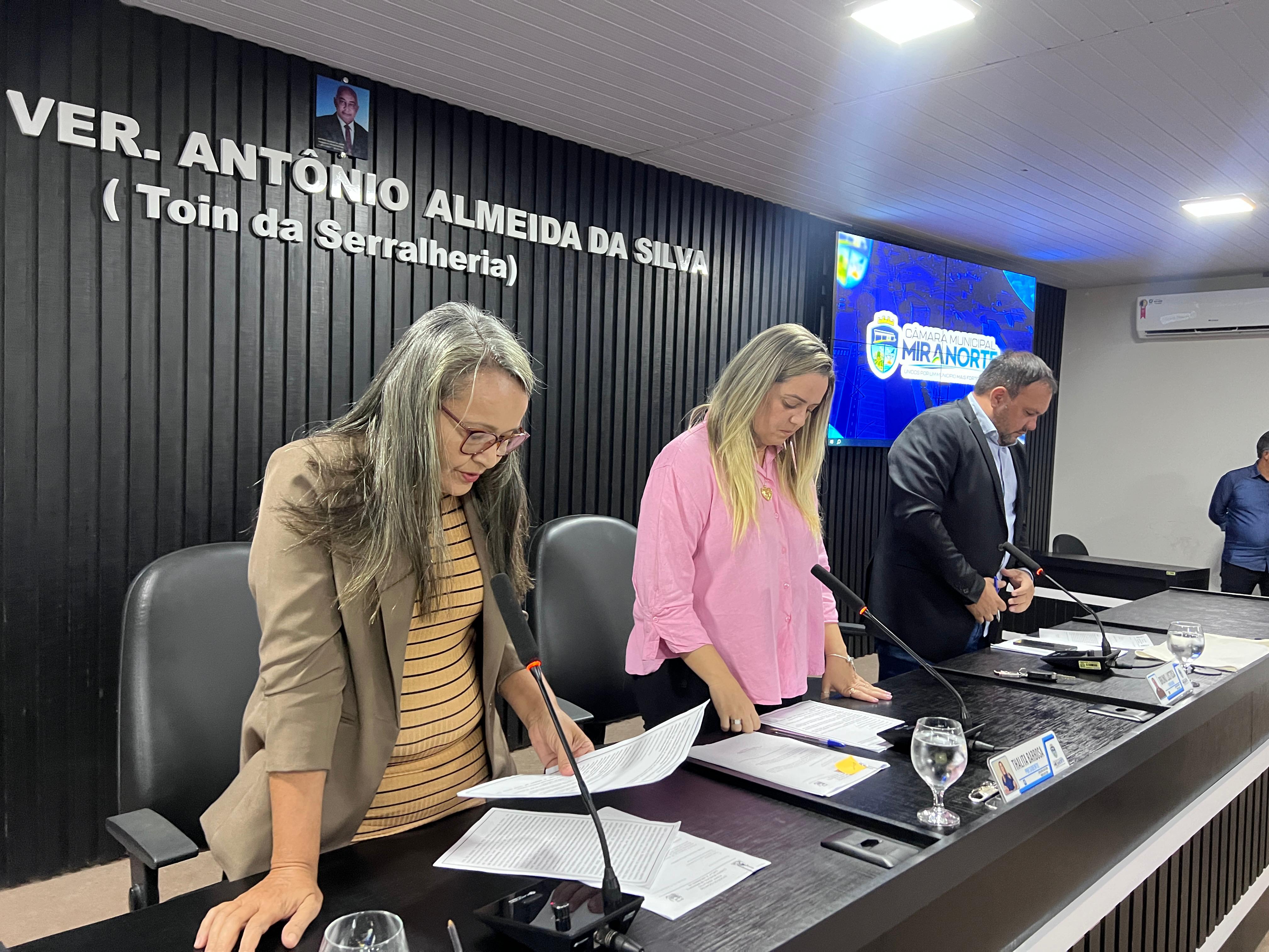 TERMINA MAIS UMA SEMANA DE TRABALHOS LEGISLATIVOS COM VÁRIOS REQUERIMENTOS APROVADOS